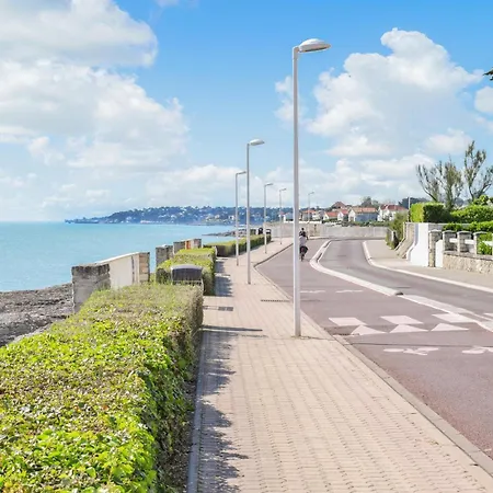 2 Bedroom Lovely In Hébergement de vacances
