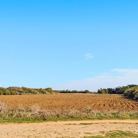2 Bedroom Lovely In Dom wakacyjny Meschers-sur-Gironde